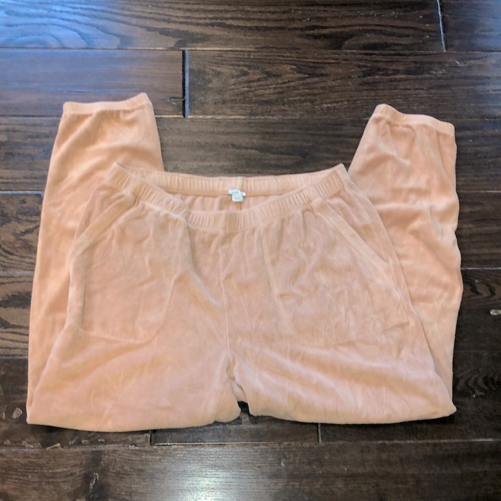 Aerie cozy joggers with pockets size medium oversized